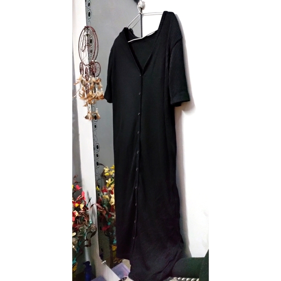 Black button down dress V neck - Picture 3 of 7